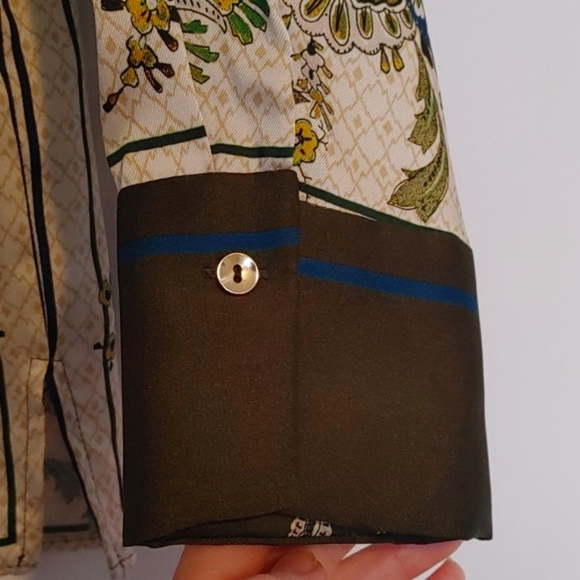 Zara button-down shirt - Picture 5 of 9